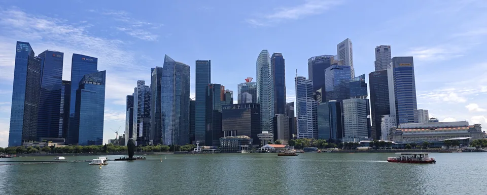 Singapore’s Central Business District skyline from the Marina Bay waterfront promenade