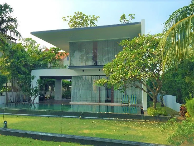 Ocean Drive