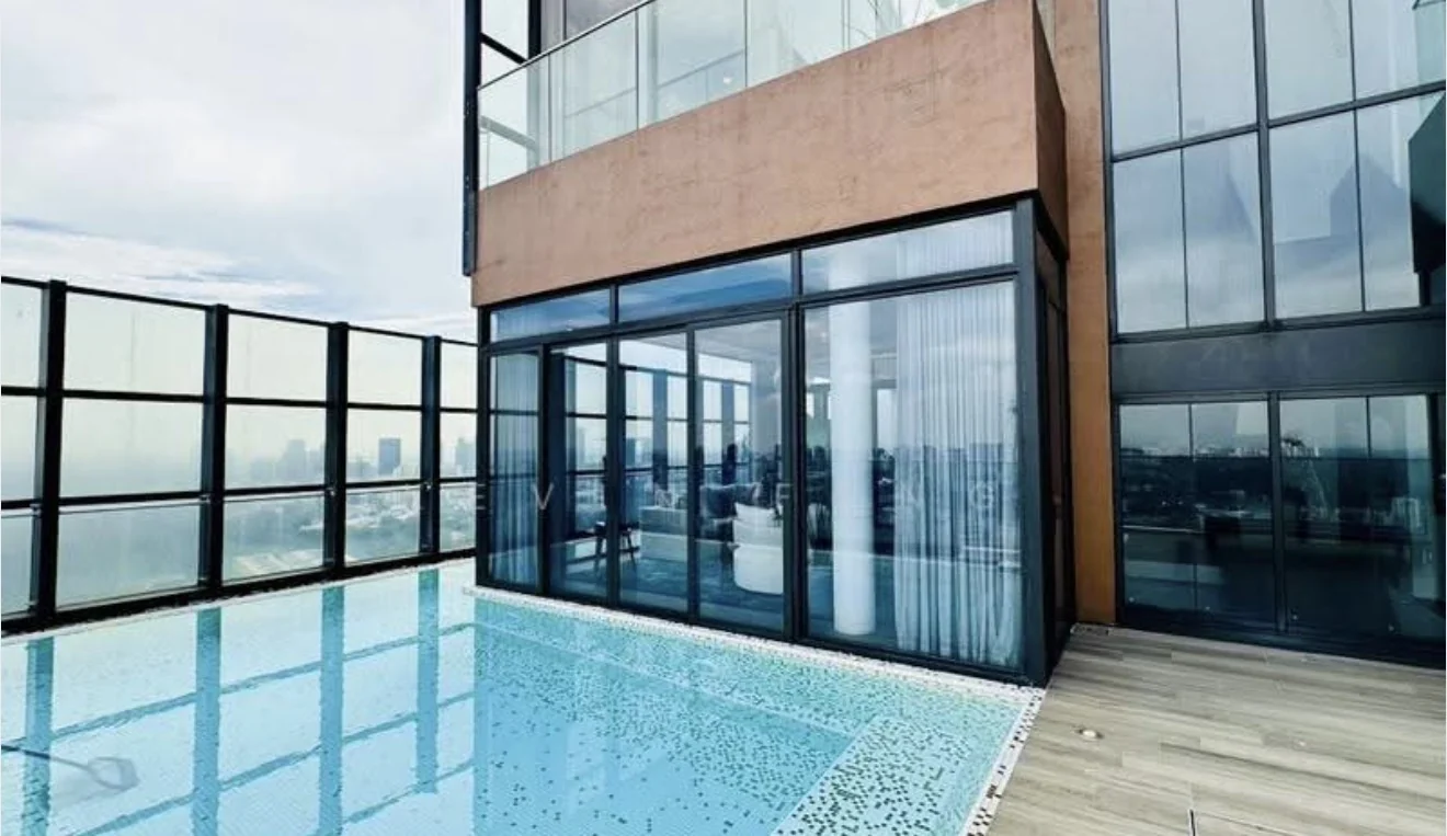 The Ritz-Carlton Resi